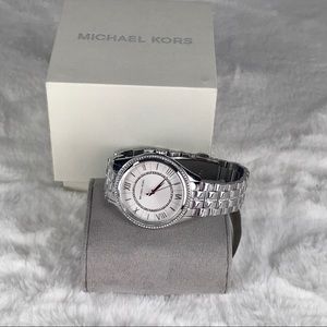 Michael Kors Women’s MK3718 - Lauren